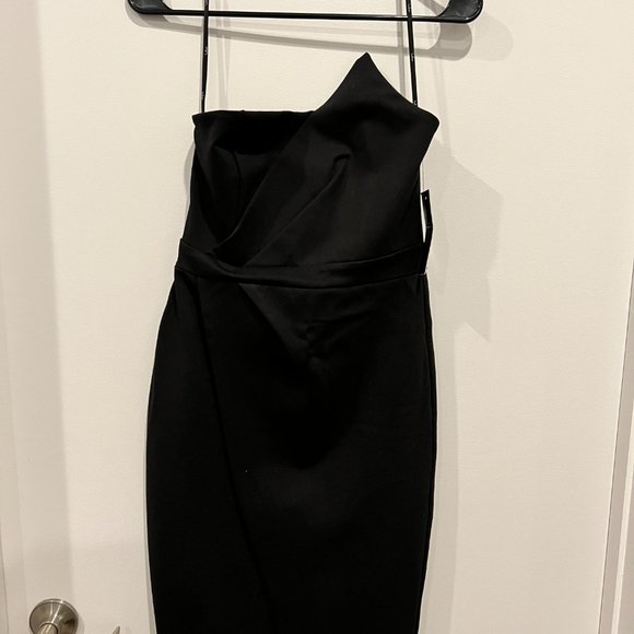 A-List Babe Black Strapless Bodycon Mini Dress - Picture 2 of 4
